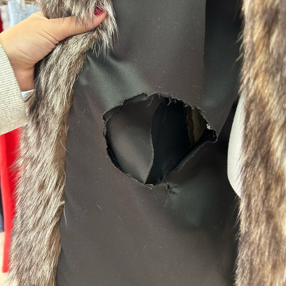 Authentic raccoon vintage Mitchel Alan fur coat - Picture 2 of 4